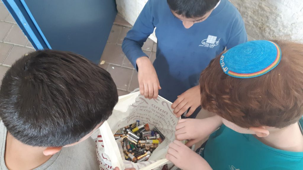 דתי מודיעין - גם מודיעין: עלייה במודעות למיחזור גם בקרב הציבור הדתי